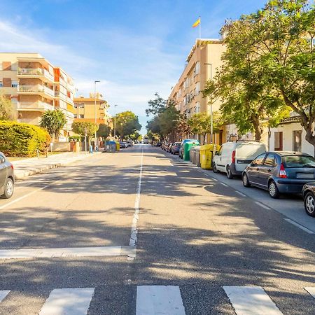 Centrico Apartamento Con Terraza En La Playa Ринкон-де-ла-Викториа Экстерьер фото